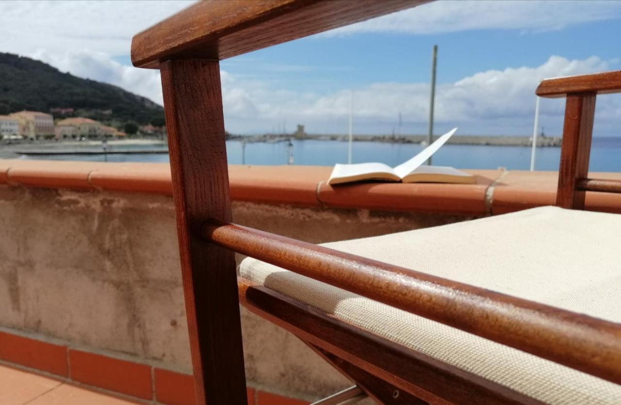 Apartament La Casina Di Alice Marciana Marina  Zewnętrze zdjęcie