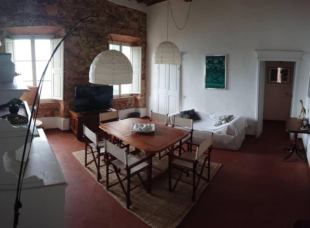 Apartament La Casina Di Alice Marciana Marina  Zewnętrze zdjęcie
