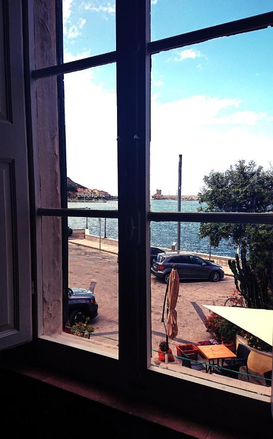 Apartament La Casina Di Alice Marciana Marina  Zewnętrze zdjęcie
